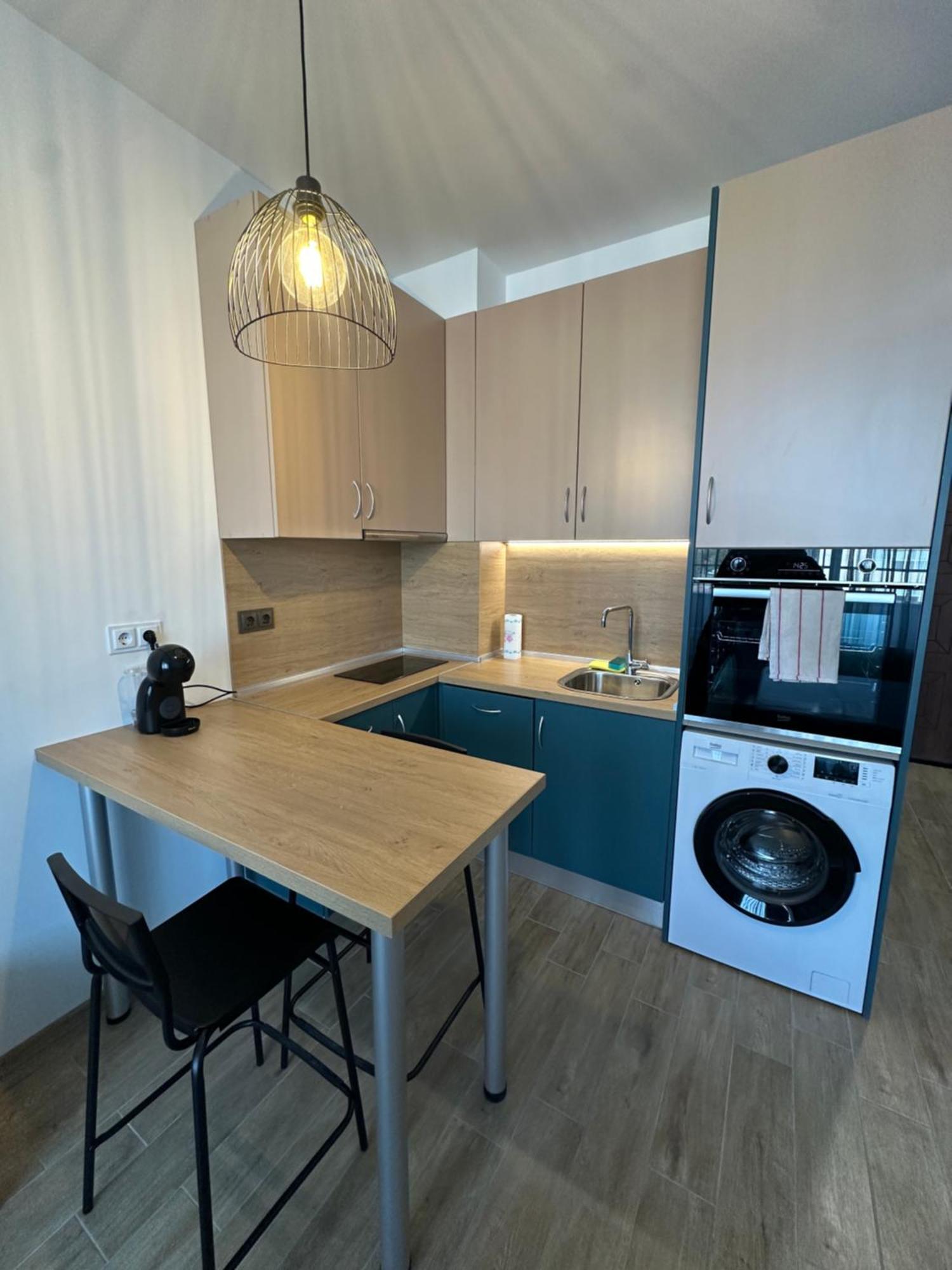 Noble House Comfort Place Sofia Bagian luar foto