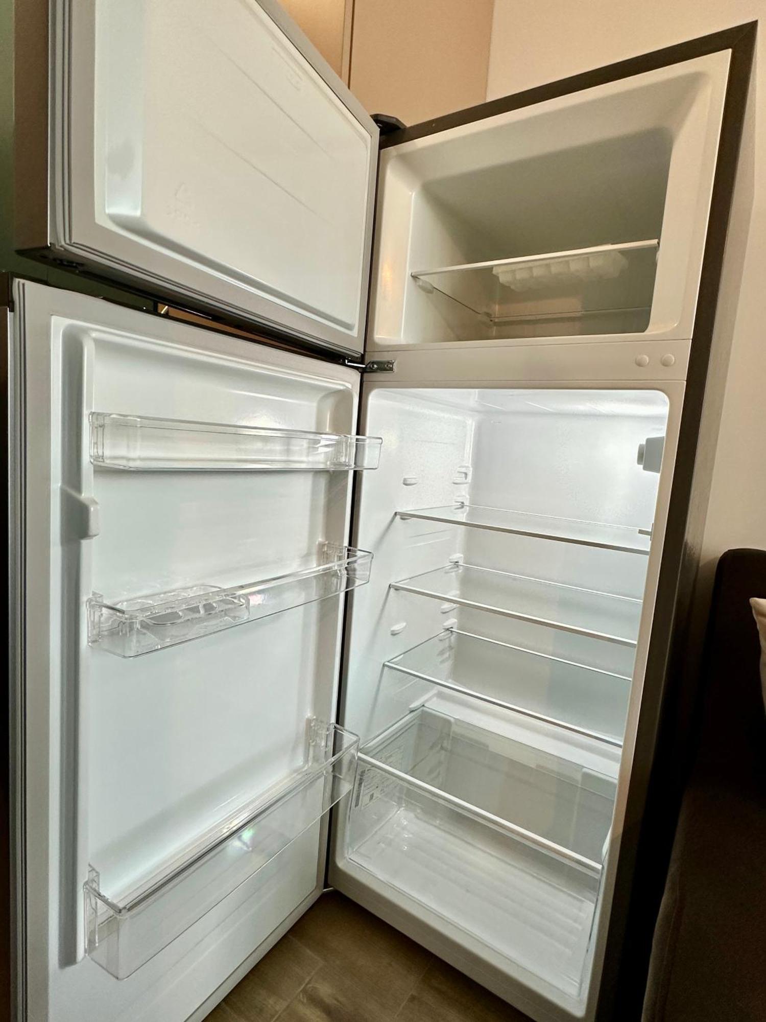 Noble House Comfort Place Sofia Bagian luar foto